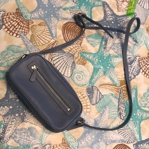 Coach authentic shoulder bag